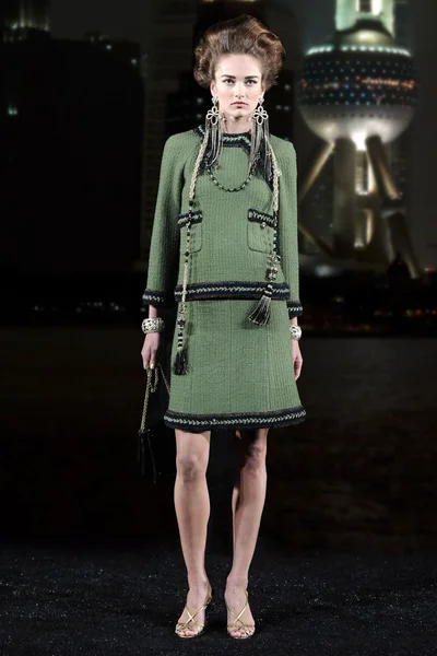 Look 31